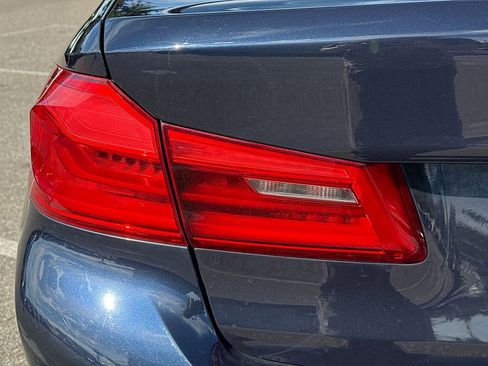 Used 2018 BMW 530e xDrive image 10