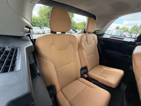 Used 2016 Volvo XC90 T6 Momentum AWD/4WD image 30
