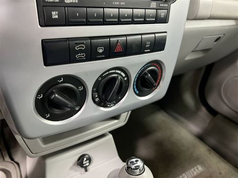 Used 2008 Chrysler PT Cruiser Touring w/ Sound Group II image 14