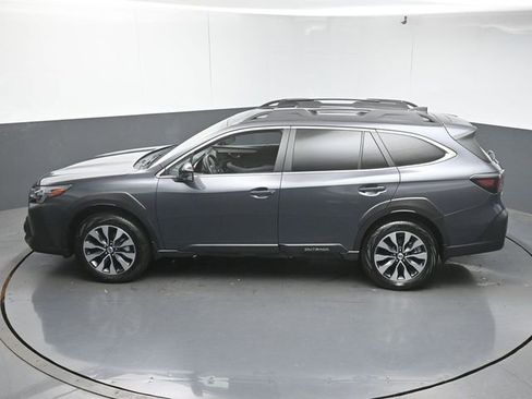 Used 2024 Subaru Outback Limited XT AWD/4WD image 46