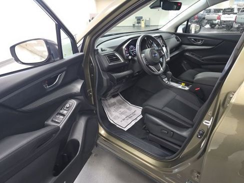 Used 2025 Subaru Ascent Premium AWD/4WD image 12