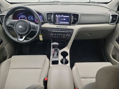 Used 2018 Kia Sportage LX w/ LX Technology Package FWD image 22