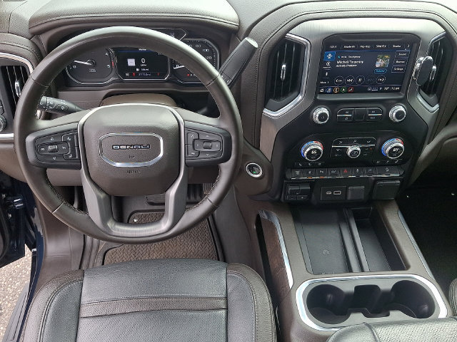 Used 2023 GMC Sierra 2500 Denali AWD/4WD image 3