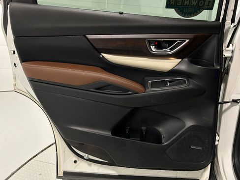 Used 2020 Subaru Ascent Touring image 29