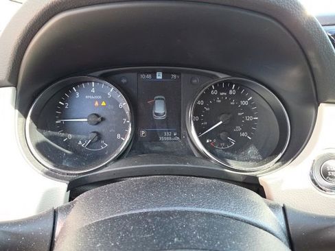 Used 2022 Nissan Rogue Sport SL w/ Premium Package image 17