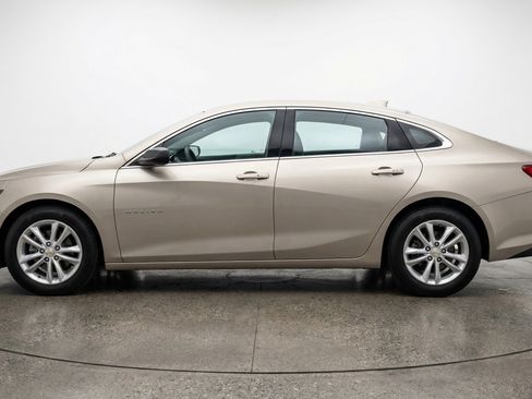 Used 2024 Chevrolet Malibu LT image 5