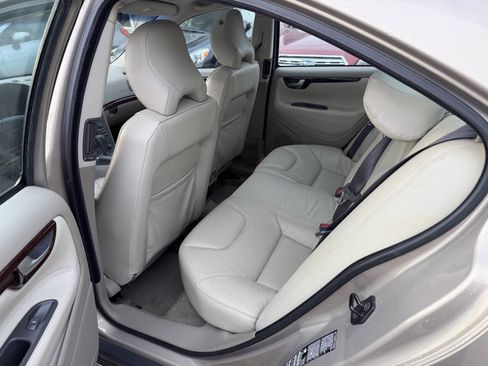 Used 2002 Volvo S60 2.4T image 14