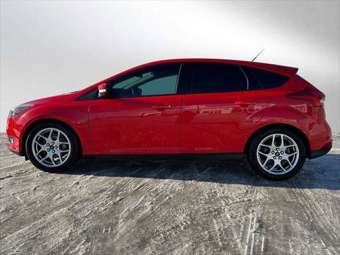 Used 2015 Ford Focus SE w/ Equipment Group 201A image 6