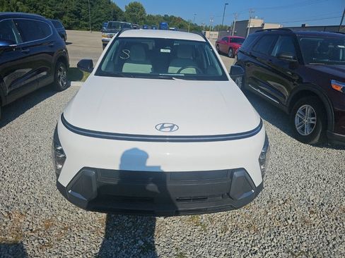 Used 2026 Hyundai Kona SEL Sport FWD image 2