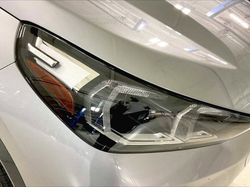 Used 2025 BMW X1 xDrive28i w/ Convenience Package image 13