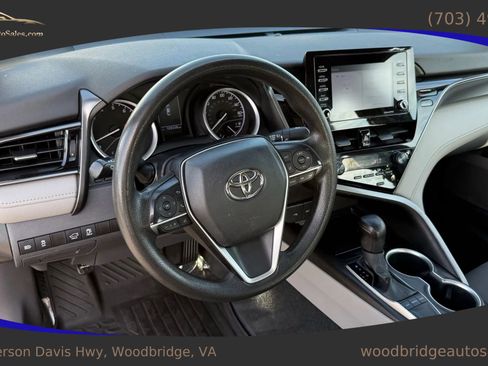 Used 2023 Toyota Camry LE FWD image 13