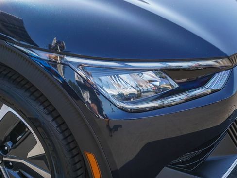 Certified 2023 Kia EV6 Light RWD image 10