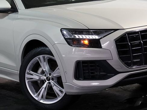 Used 2023 Audi Q8 Premium w/ Convenience Package AWD/4WD image 8
