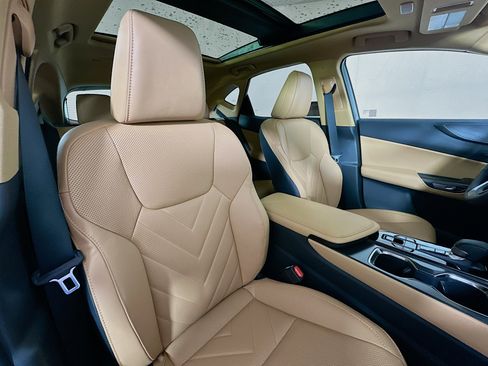 Used 2025 Lexus NX 350 AWD w/ Accessory Package (2T) image 27