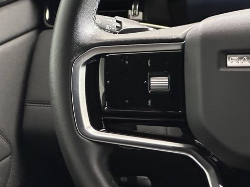 Used 2023 Land Rover Range Rover Evoque R-Dynamic SE image 16