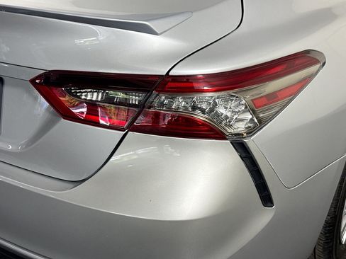Used 2022 Toyota Camry SE w/ Convenience Package FWD image 34