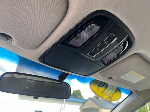 Used 2019 Kia Sorento LX image 15