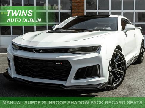 Used 2017 Chevrolet Camaro ZL1 RWD image 1