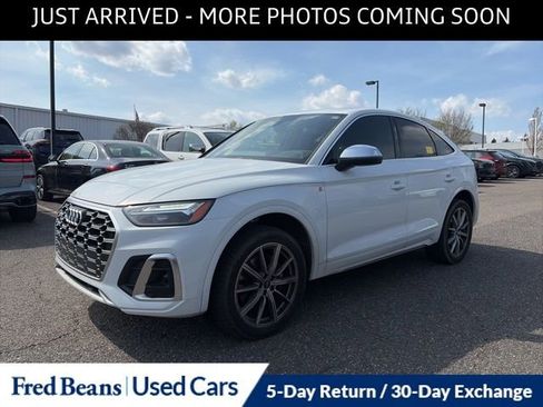 Used 2022 Audi SQ5 Premium w/ Convenience Package image 3