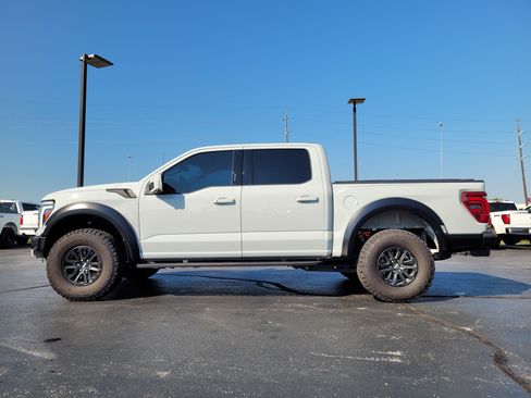Used 2024 Ford F150 Raptor AWD/4WD image 7