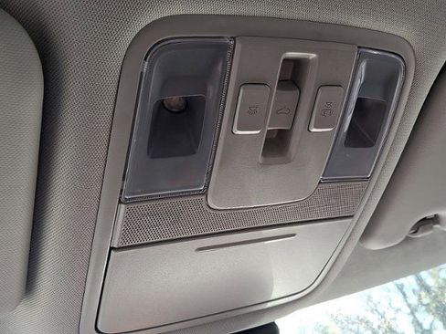 Used 2025 Kia Soul GT-Line image 24