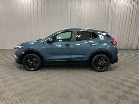 Used 2024 Buick Encore GX Sport Touring image 10