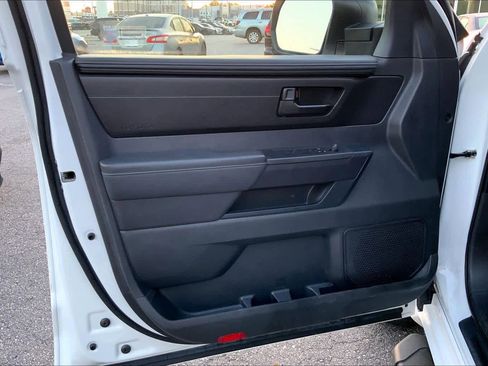 Used 2024 Toyota Tundra SR image 21