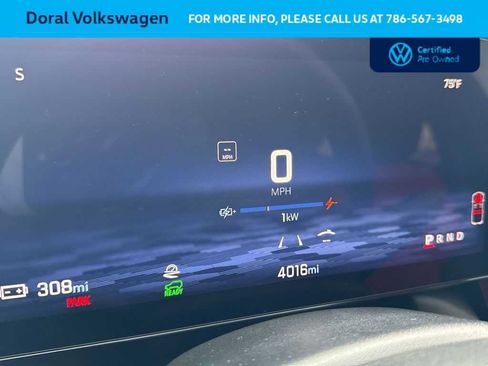 Used 2025 Chevrolet Equinox EV RS FWD image 16