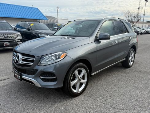 Used 2018 Mercedes-Benz GLE 350 4MATIC image 3