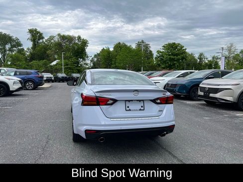 Certified 2023 Nissan Altima 2.5 SR AWD/4WD image 14