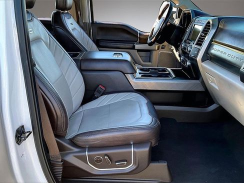 Used 2019 Ford F250 Limited w/ FX4 Off-Road Package image 29