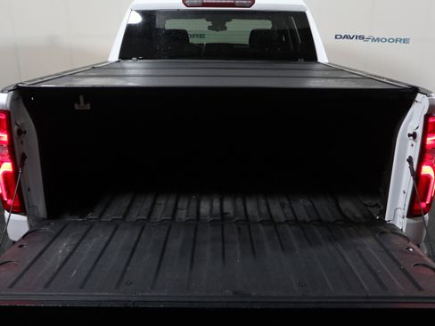 Used 2023 Chevrolet Silverado 1500 LT Trail Boss w/ Protection Package image 8