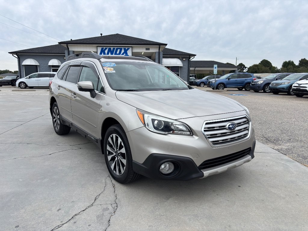 Used 2017 Subaru Outback 3.6R Limited AWD/4WD image 2