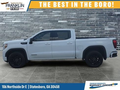 Used 2022 GMC Sierra 1500 Elevation w/ X31 Off-Road Package AWD/4WD image 2