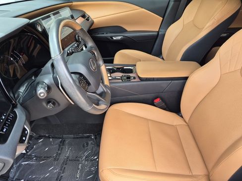 Certified 2024 Lexus RX 350 Premium w/ Convenience Package FWD image 17