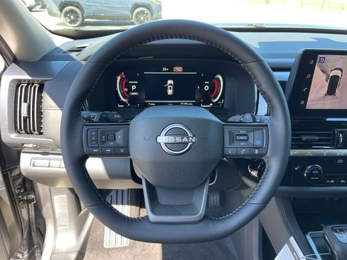 New 2026 Nissan Pathfinder SL w/ Lighting Package image 14