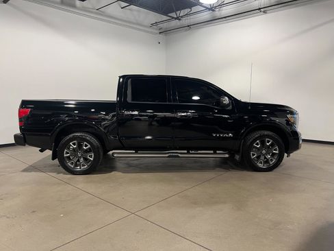 Used 2021 Nissan Titan Platinum Reserve w/ Moonroof Package image 2