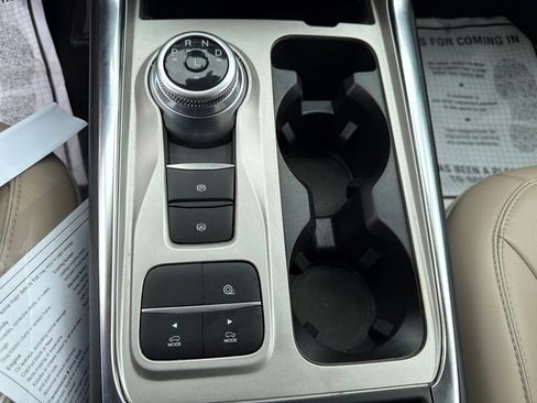 Used 2023 Ford Explorer XLT w/ Equipment Group 202A RWD image 42