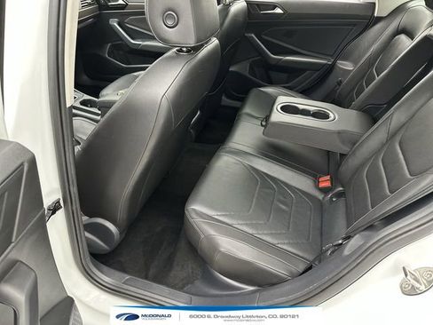 Used 2019 Volkswagen Jetta SEL Premium FWD image 23