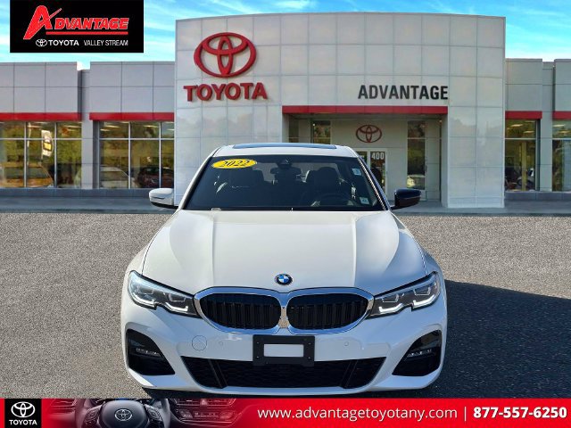 Used 2022 BMW 330i xDrive Sedan w/ M Sport Package AWD/4WD image 2