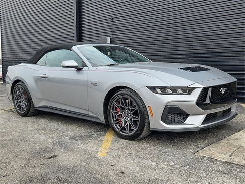 Used 2024 Ford Mustang GT Premium w/ GT Performance Package image 15