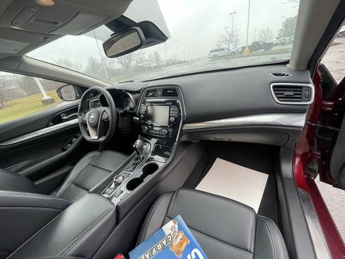 Used 2020 Nissan Maxima 3.5 SL w/ Floor Mat Group image 11
