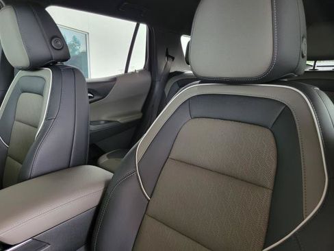 New 2027 Chevrolet Equinox LT w/ Convenience Package II AWD/4WD image 11