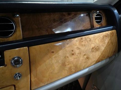 Used 2004 Rolls-Royce Phantom Sedan image 20