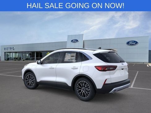 New 2026 Ford Escape SE w/ PHEV Premium Package image 5