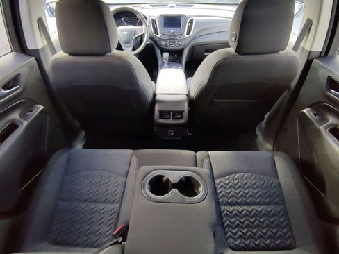 Used 2022 Chevrolet Equinox LT image 12