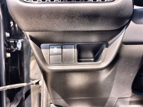 Certified 2023 Honda HR-V Sport image 29