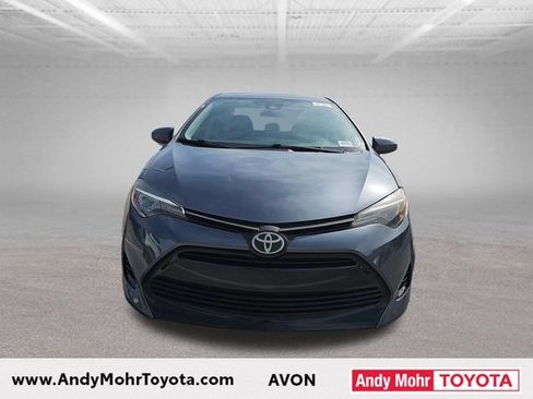 Used 2017 Toyota Corolla LE FWD image 3