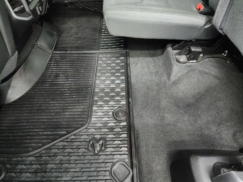 Used 2022 RAM 1500 Big Horn image 35