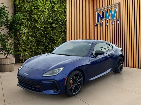 Used 2025 Subaru BRZ tS RWD image 3